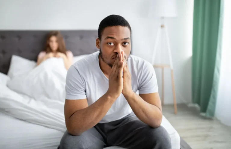 كم يستمر ضعف الإنتصاب المؤقت؟ الأسباب وطرق العلاج
