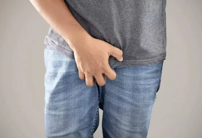 هل يصاب القضيب بعدوى الفطريات؟ (الأعراض وطرق العلاج)