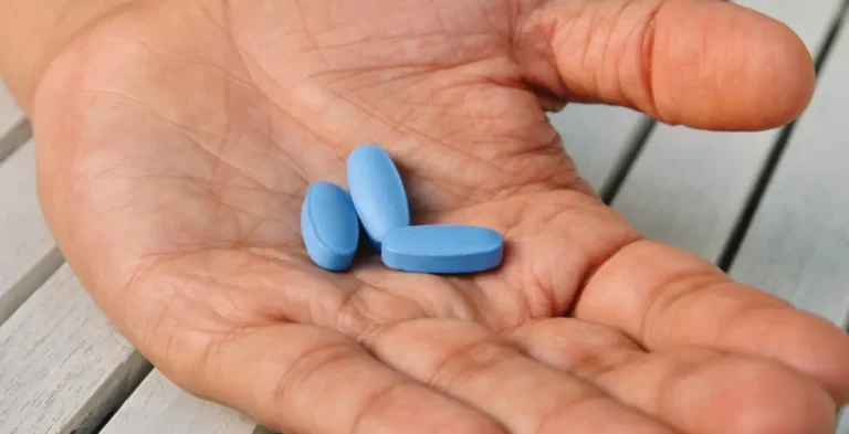 ما هي جرعة الفياجرا Viagra التي يجب أن أتناولها في المرة الأولى؟